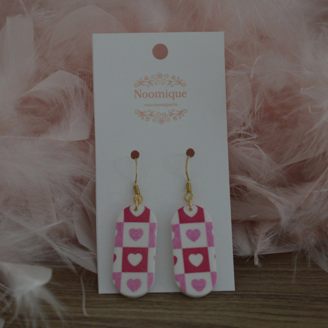 Oval Harmony - Pink Squares