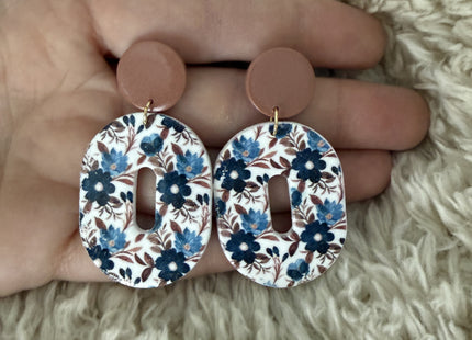 Loop Drop - Dark blue flower